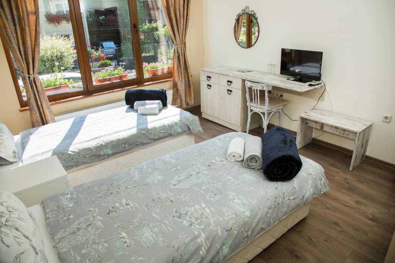 Guest House Mikaela Gabrovo Ngoại thất bức ảnh