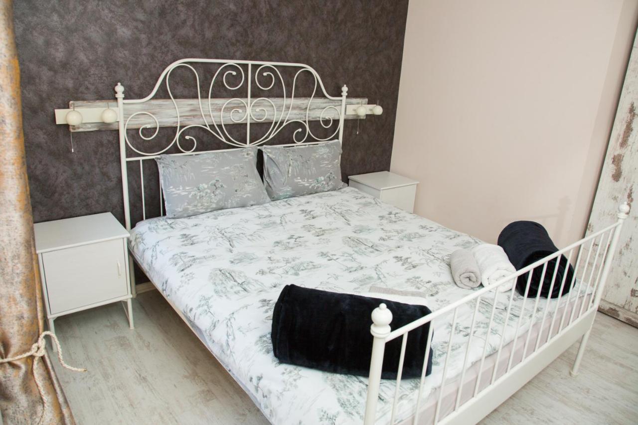 Guest House Mikaela Gabrovo Ngoại thất bức ảnh